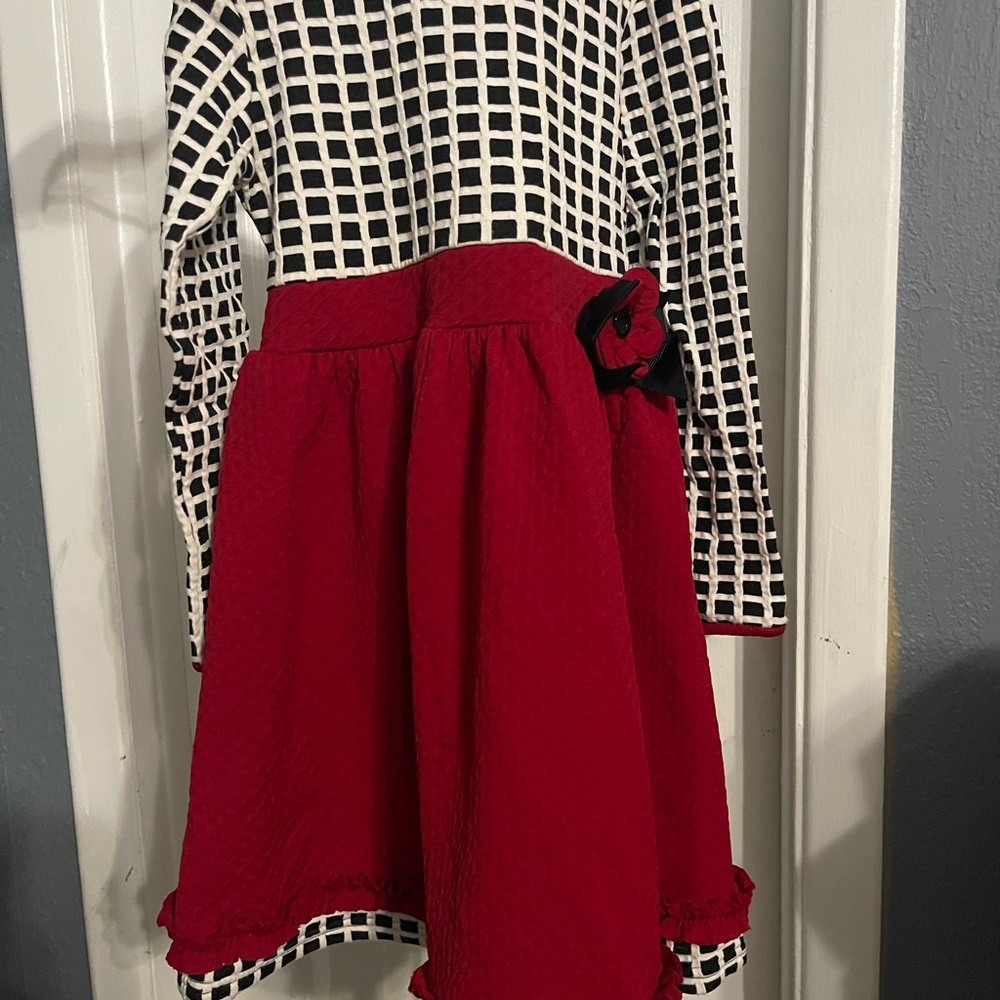 Bonnie Jean  Red & black Sz 6t beautiful winter dress